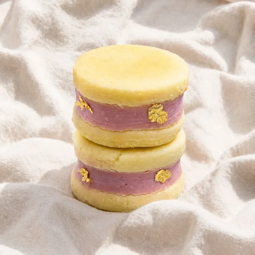 Lavender Alfajor